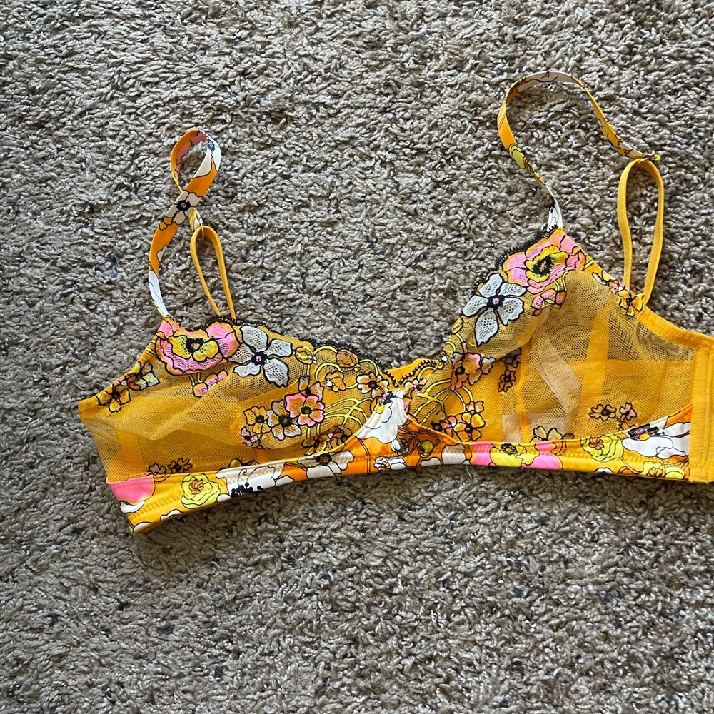 Savage X Fenty floral unlined no wire bra